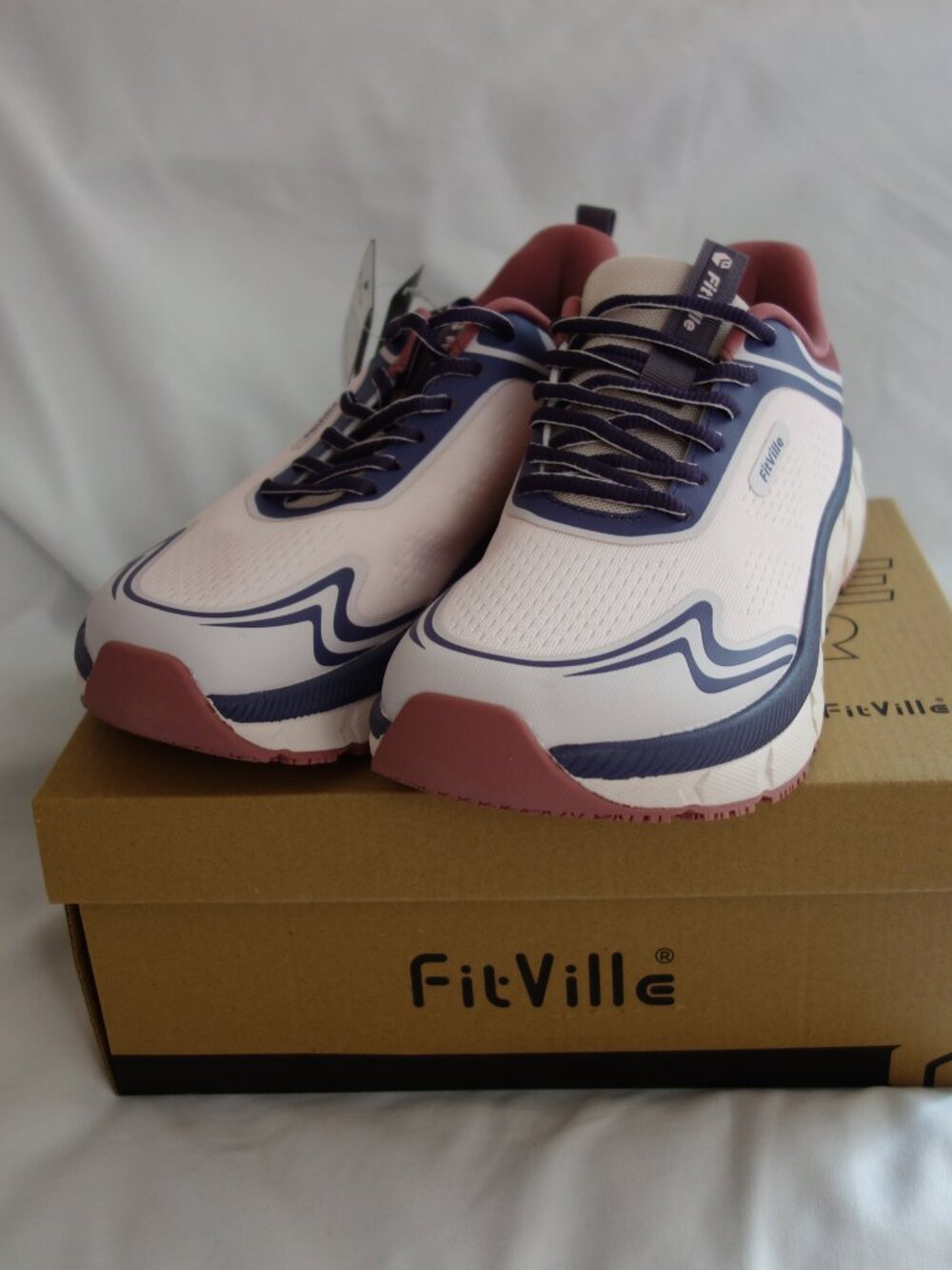 FitVille Women's Wide Toe Box Walking Breathable Sneakers Non-Slip 7.5W NIB!